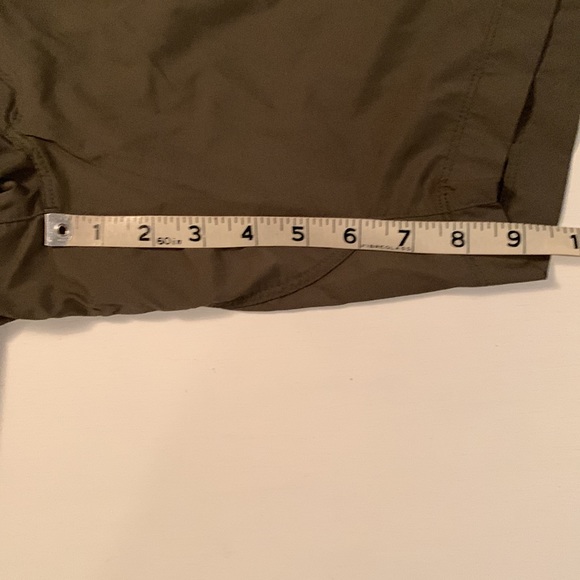 LL Bean Vista Trekking Shorts Mid-rise Thyme - Picture 8 of 10